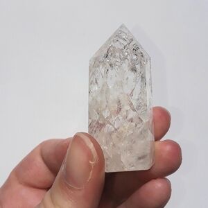Crackle Quartz Tower